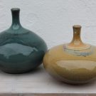 bauchige-Vasen-gruen-und-braun-scaled